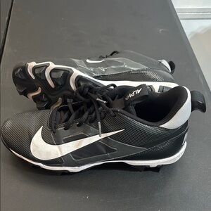 Nike Black and White Men's Athletic Shoes